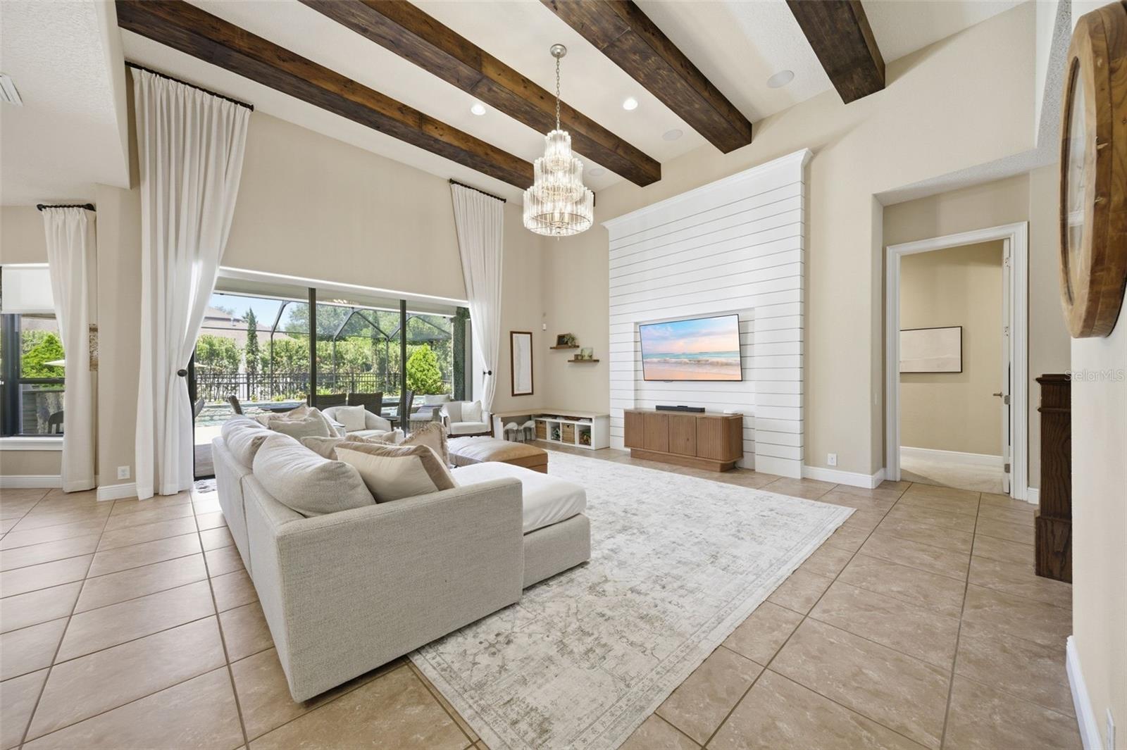 Image 9 of 47 For 5903 Alana Leigh Place