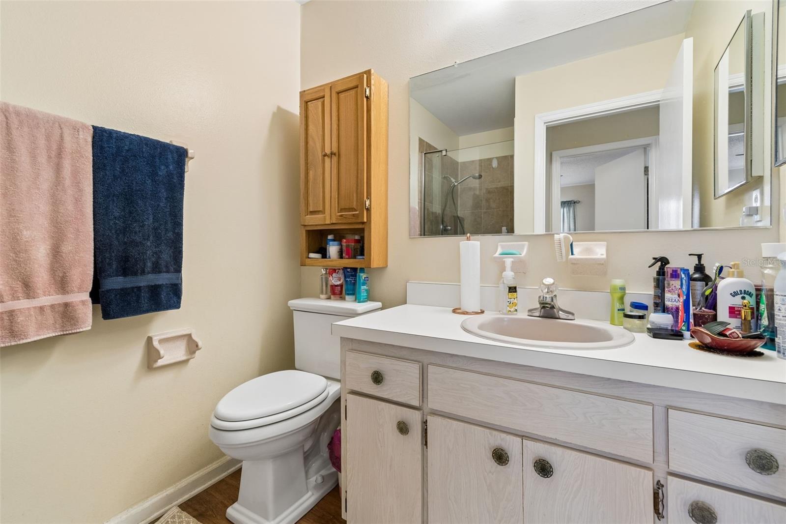 Image 27 of 39 For 1904 Canterbury Lane 5