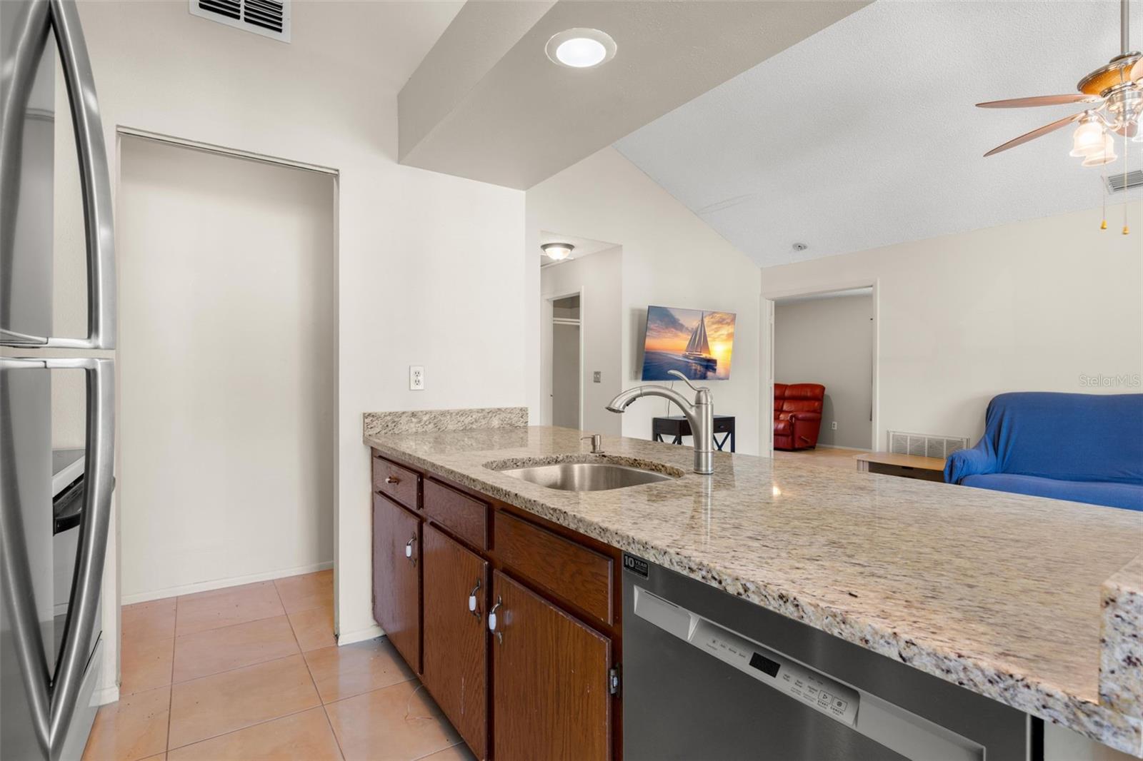 Image 11 of 32 For 3753 Mackenzie Court