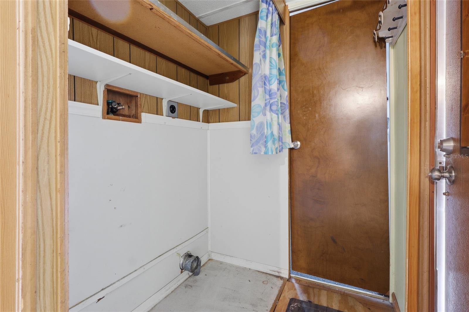 Image 10 of 16 For 37622 March Lane