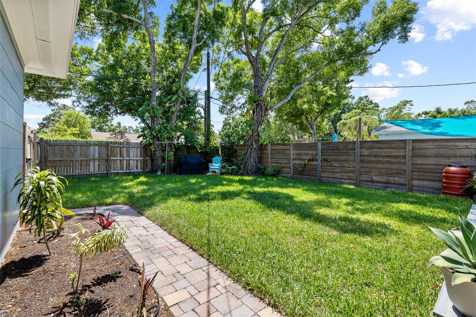 Image 22 of 36 For 4650 2nd Avenue S