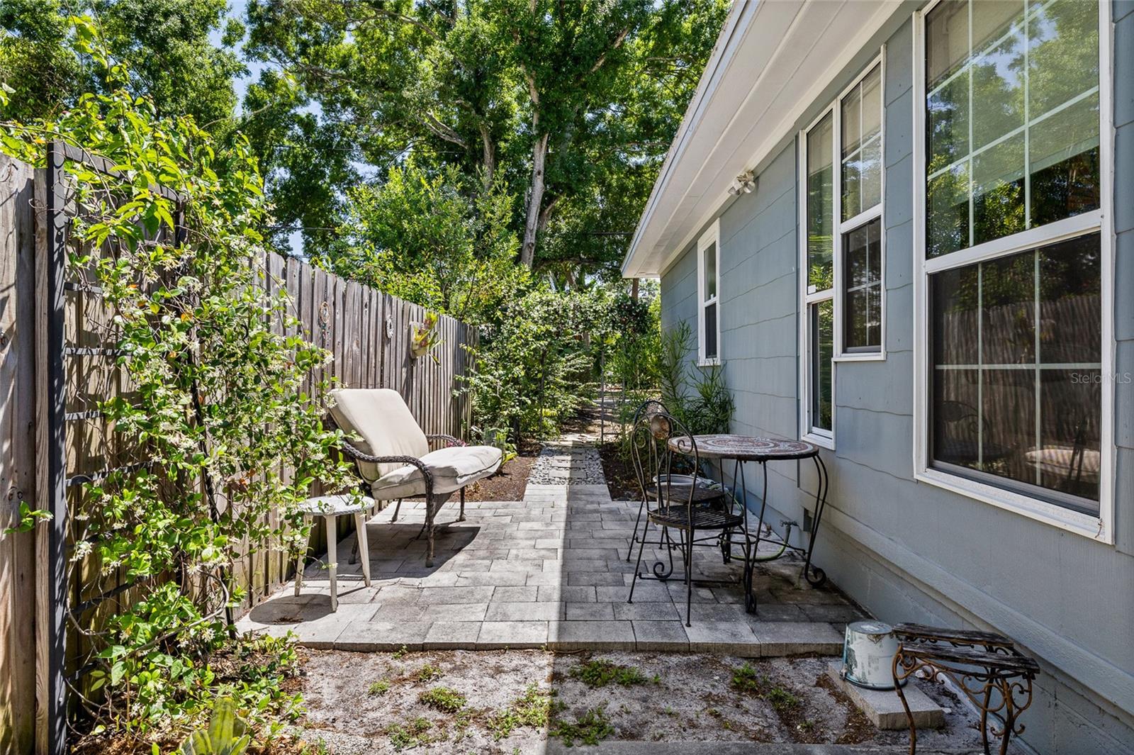 Image 27 of 36 For 4650 2nd Avenue S