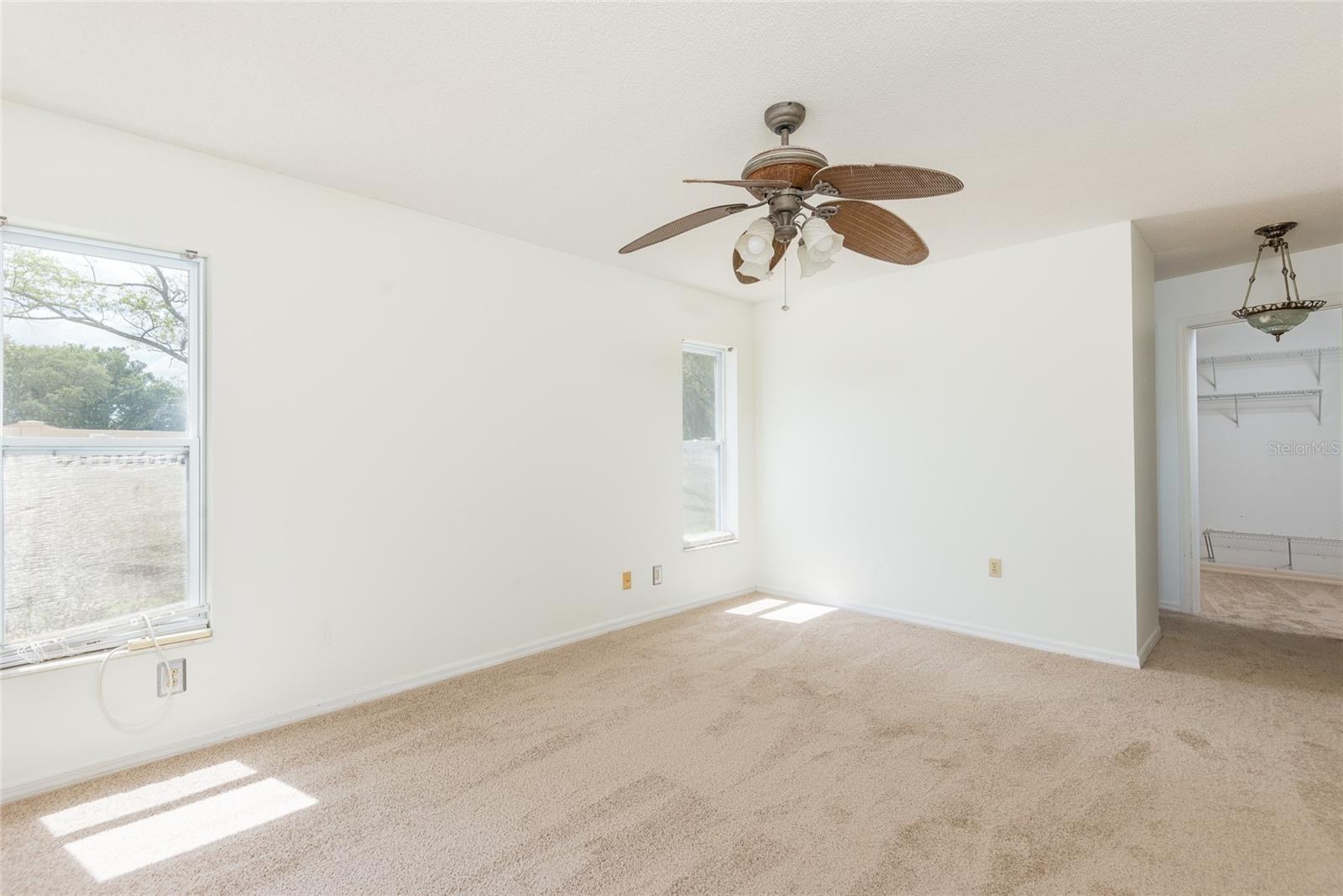 Image 11 of 37 For 7550 Gates Circle