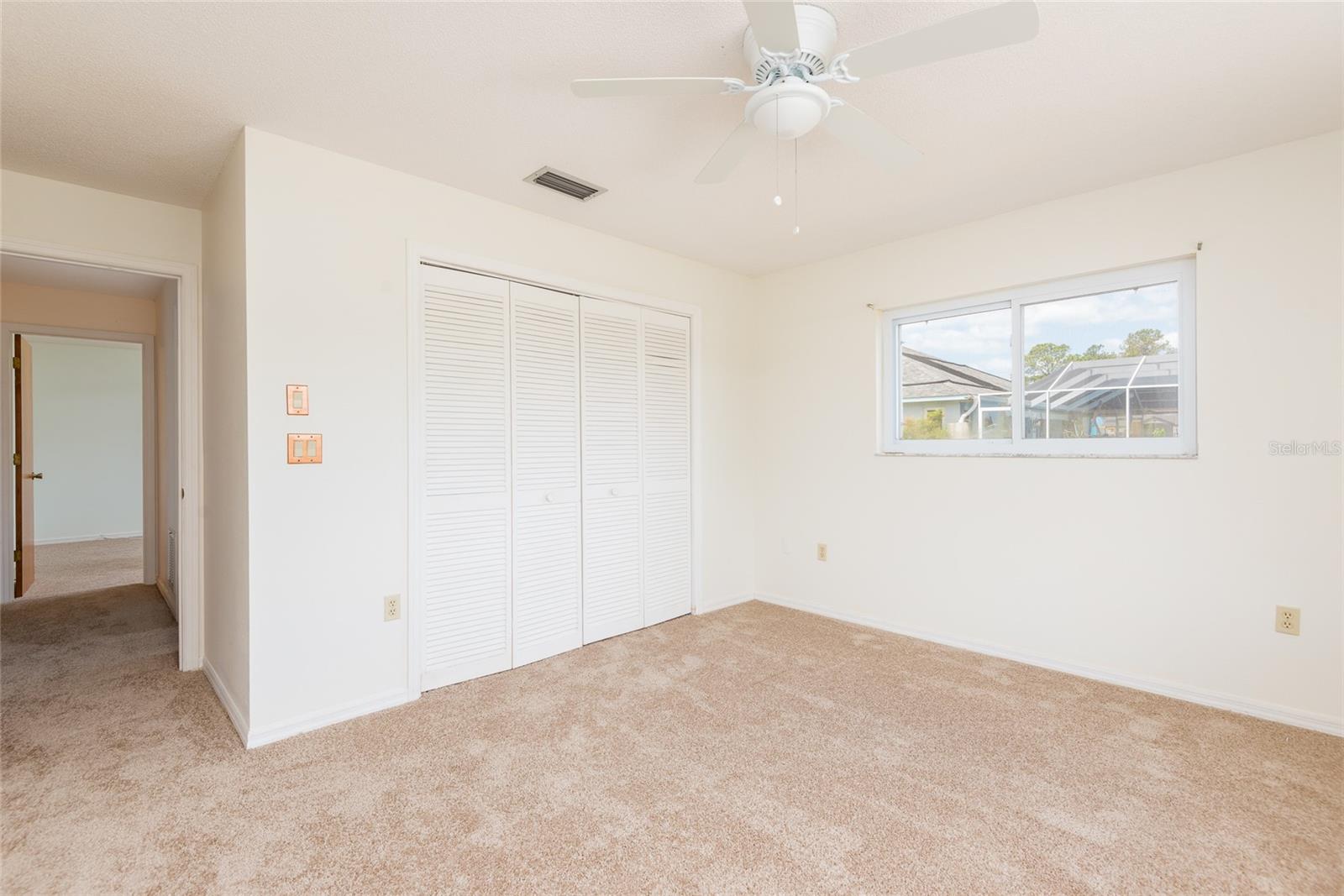 Image 22 of 37 For 7550 Gates Circle