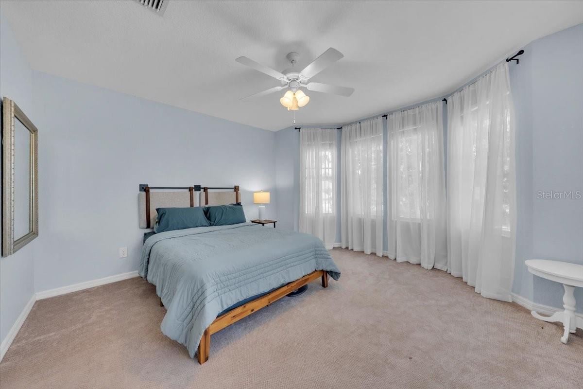 Image 22 of 49 For 5913 Flatwoods Manor Circle