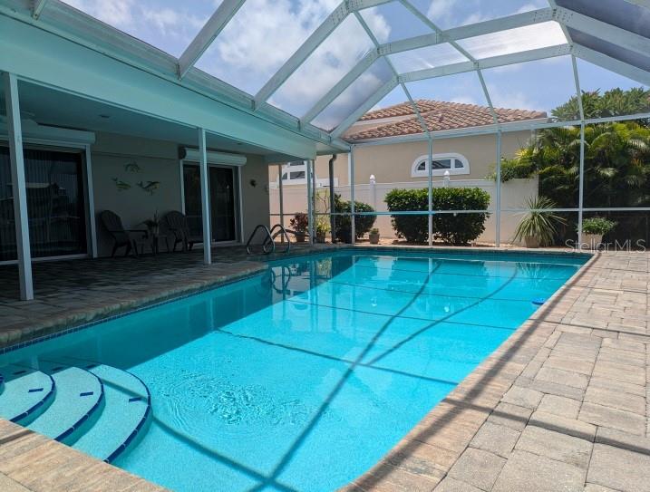 Image 23 of 37 For 212 Poinciana Lane