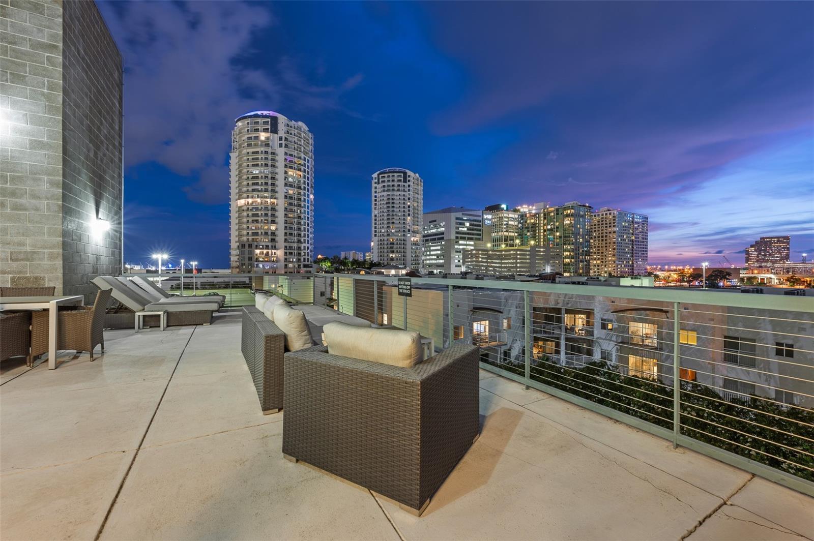 Image 19 of 40 For 101 12th Street 206