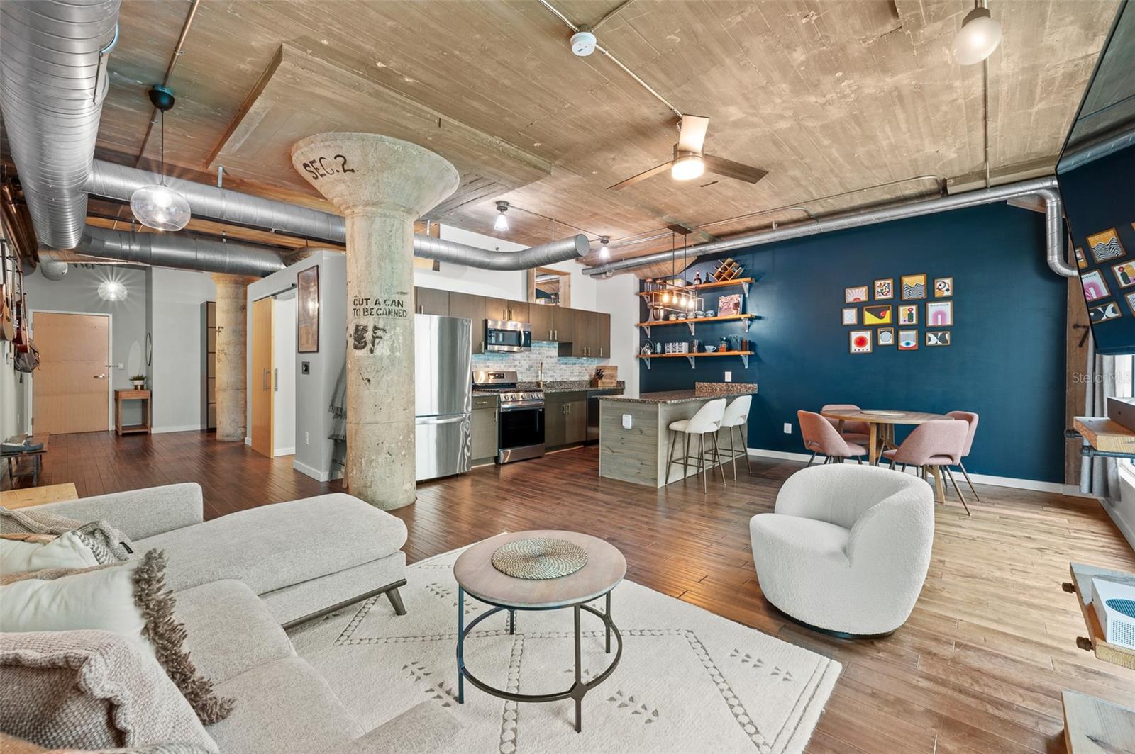 Image 3 of 40 For 101 12th Street 206