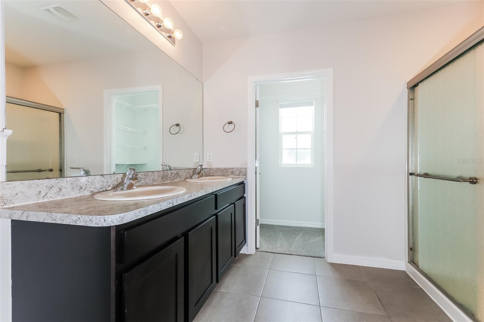 Image 10 of 19 For 9529 Sunstone Boulevard