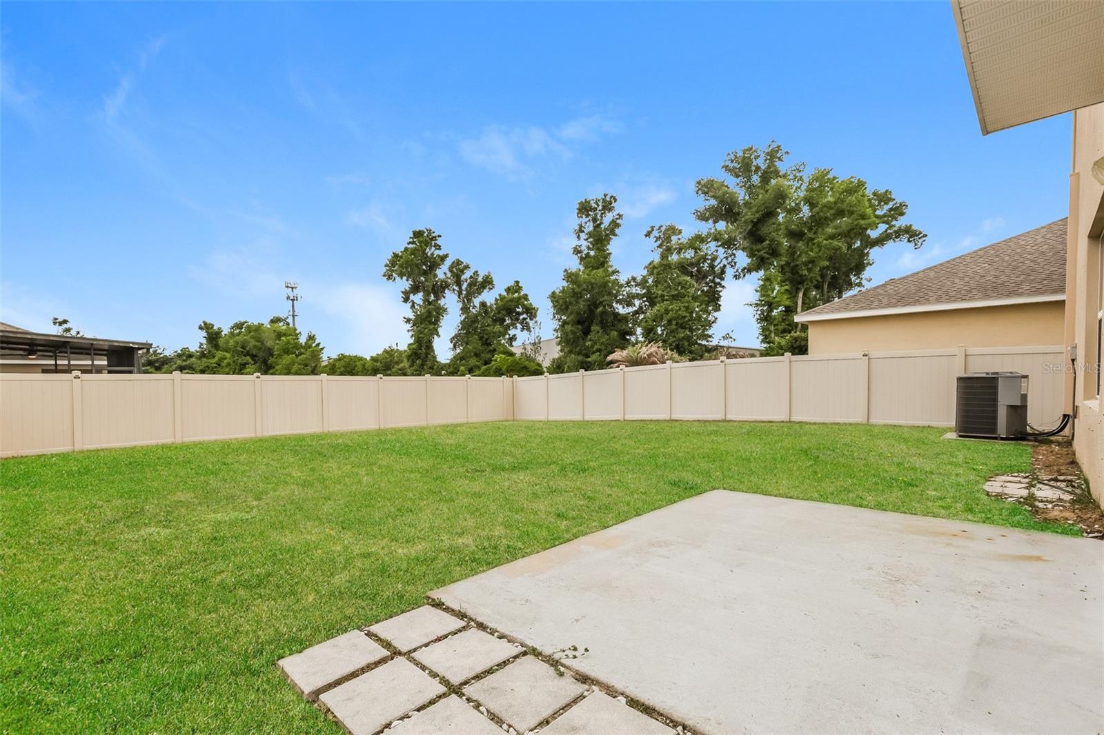 Image 19 of 19 For 9529 Sunstone Boulevard