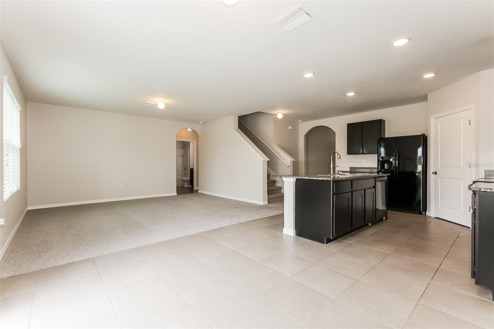 Image 3 of 19 For 9529 Sunstone Boulevard