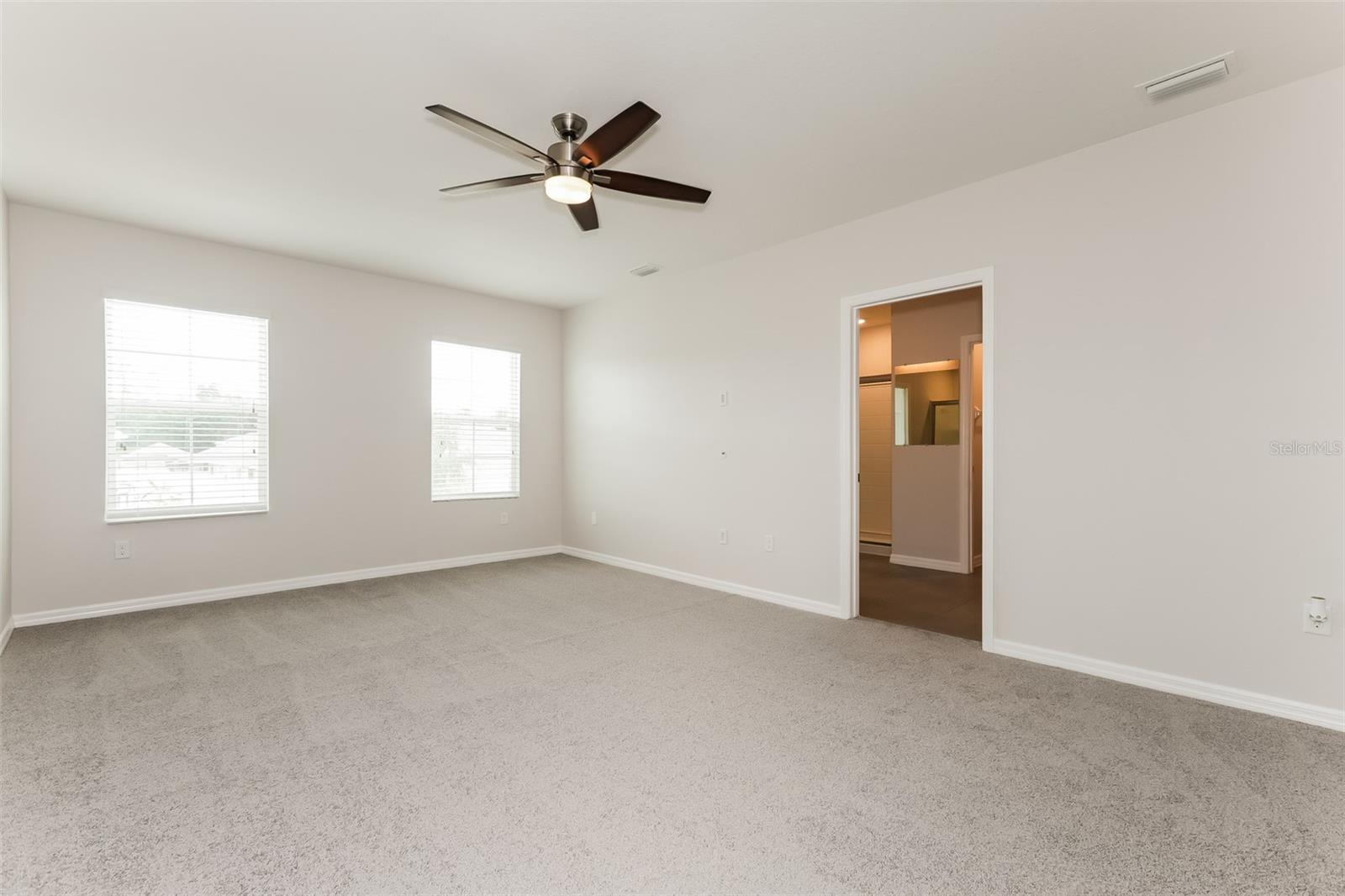 Image 9 of 19 For 9529 Sunstone Boulevard