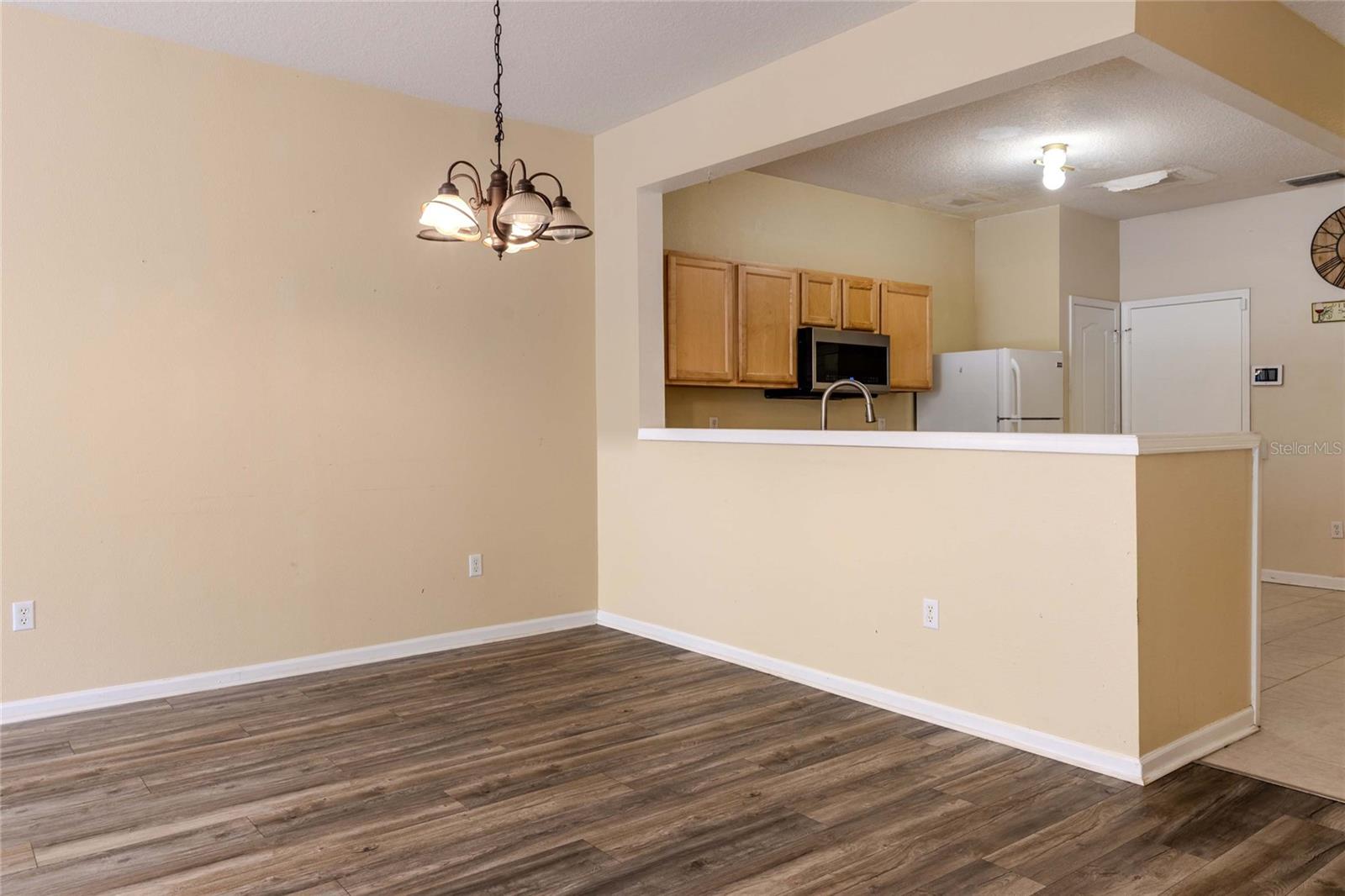 Image 5 of 25 For 2720 Conch Hollow Drive