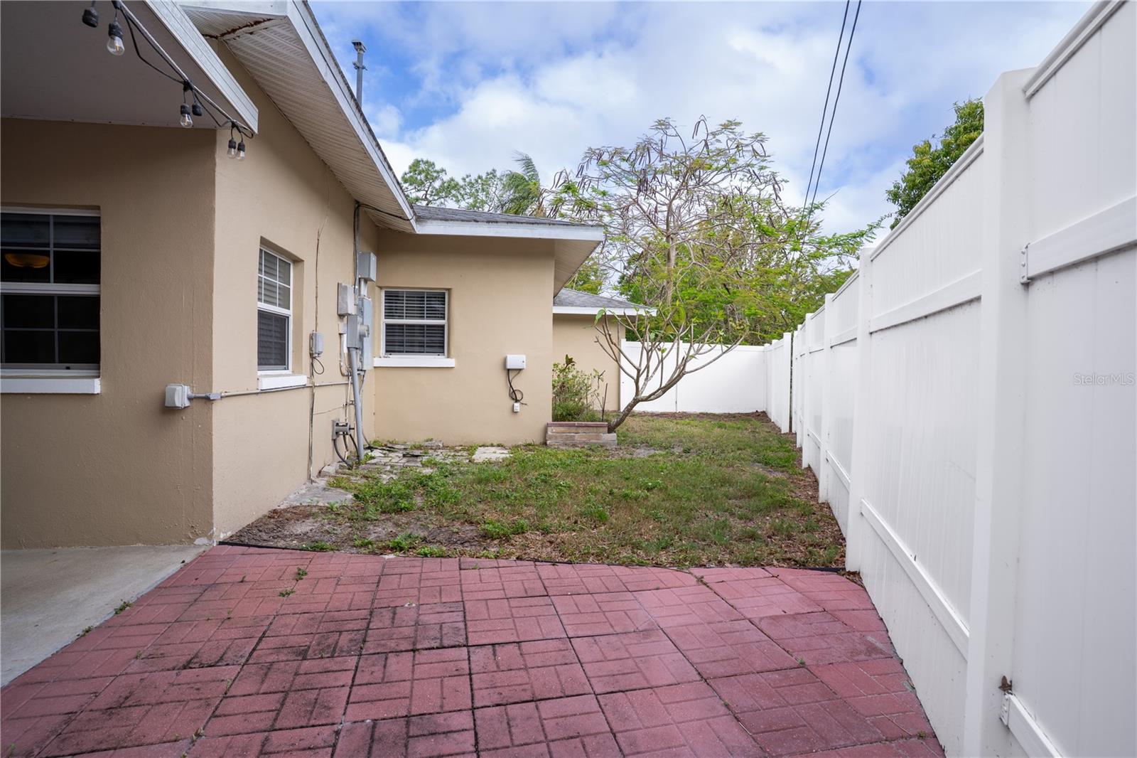 Image 29 of 36 For 1533 Suffolk Street N