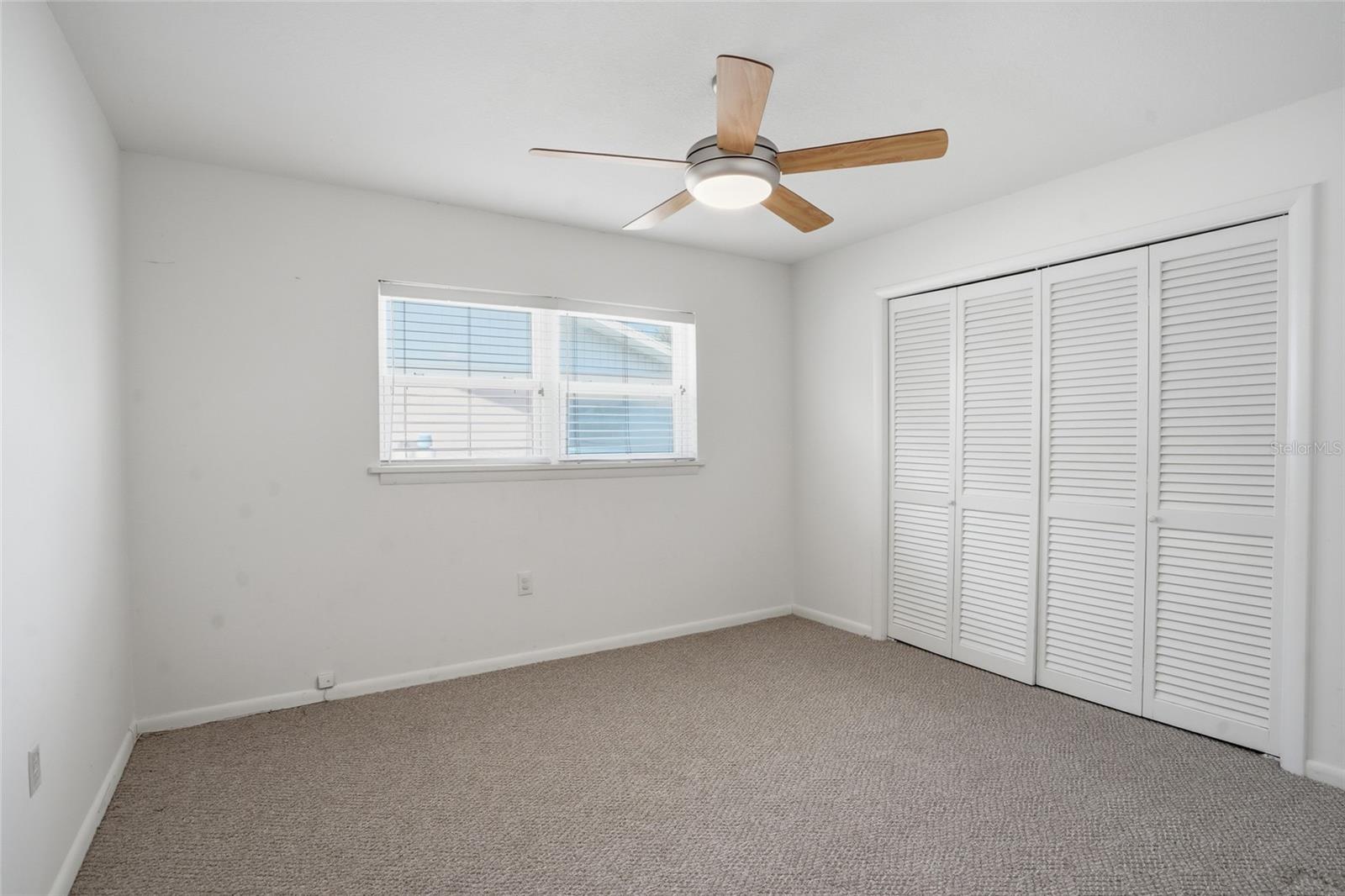 Image 15 of 28 For 26916 Magnolia Boulevard