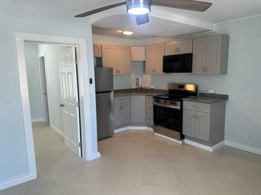 Image 9 of 24 For 61 81st Avenue 2