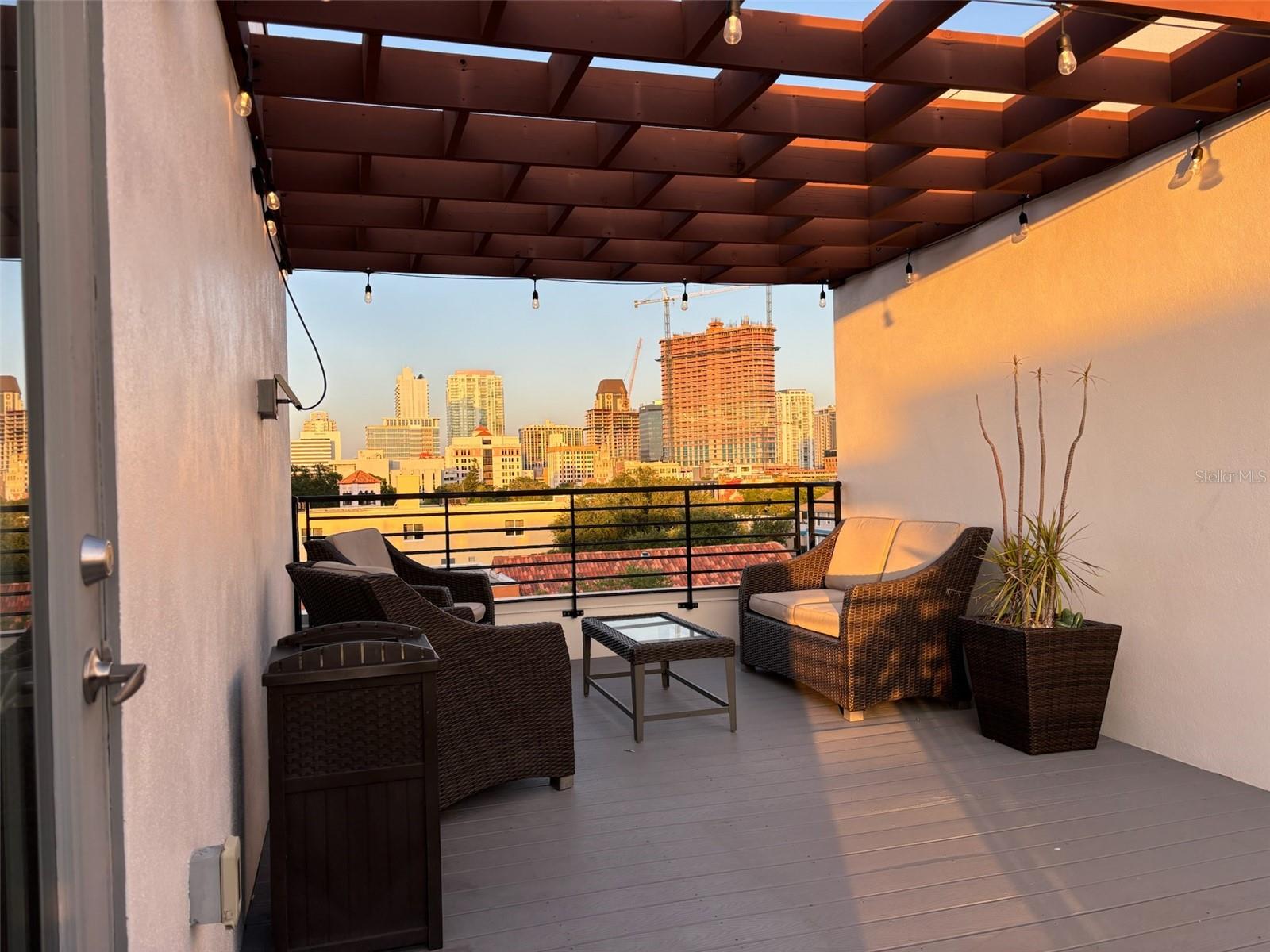 Image 12 of 39 For 130 8th Street N