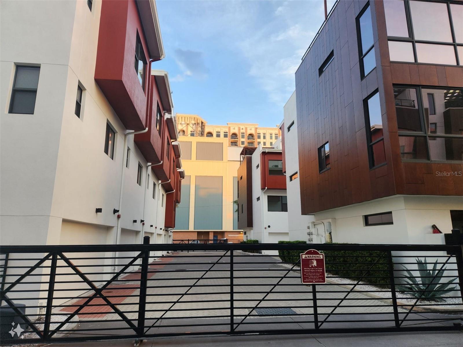 Image 15 of 39 For 130 8th Street N