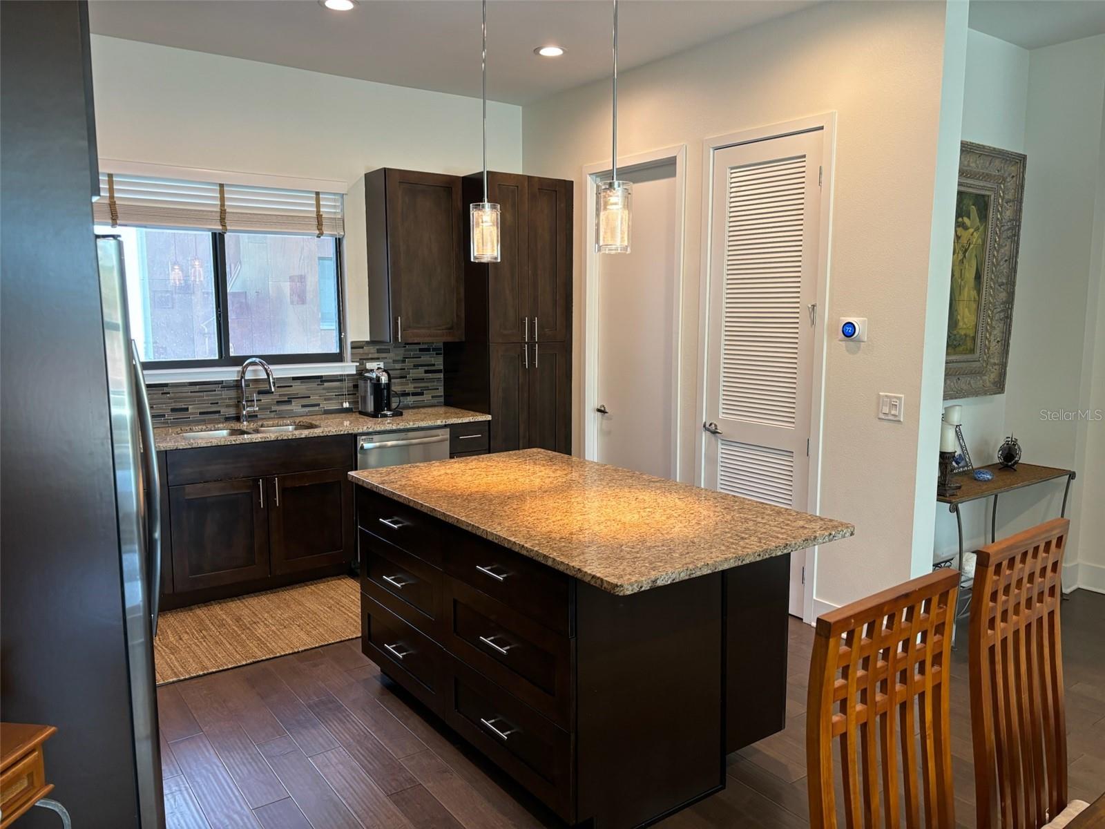 Image 20 of 39 For 130 8th Street N