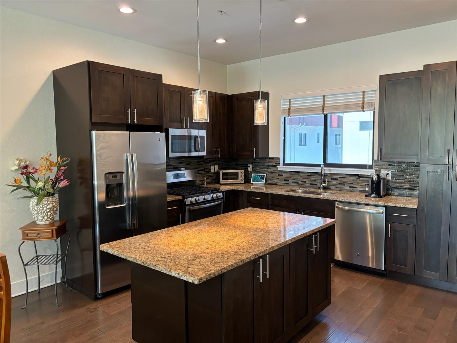 Image 3 of 39 For 130 8th Street N