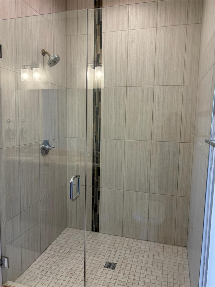 Image 32 of 39 For 130 8th Street N