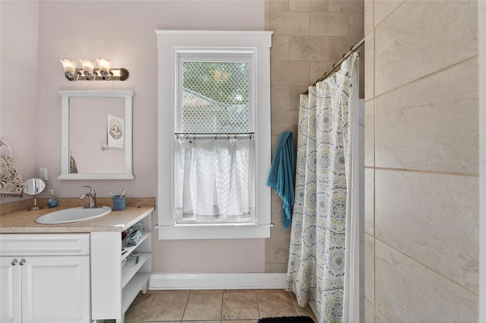 Image 10 of 73 For 2316 3rd Avenue