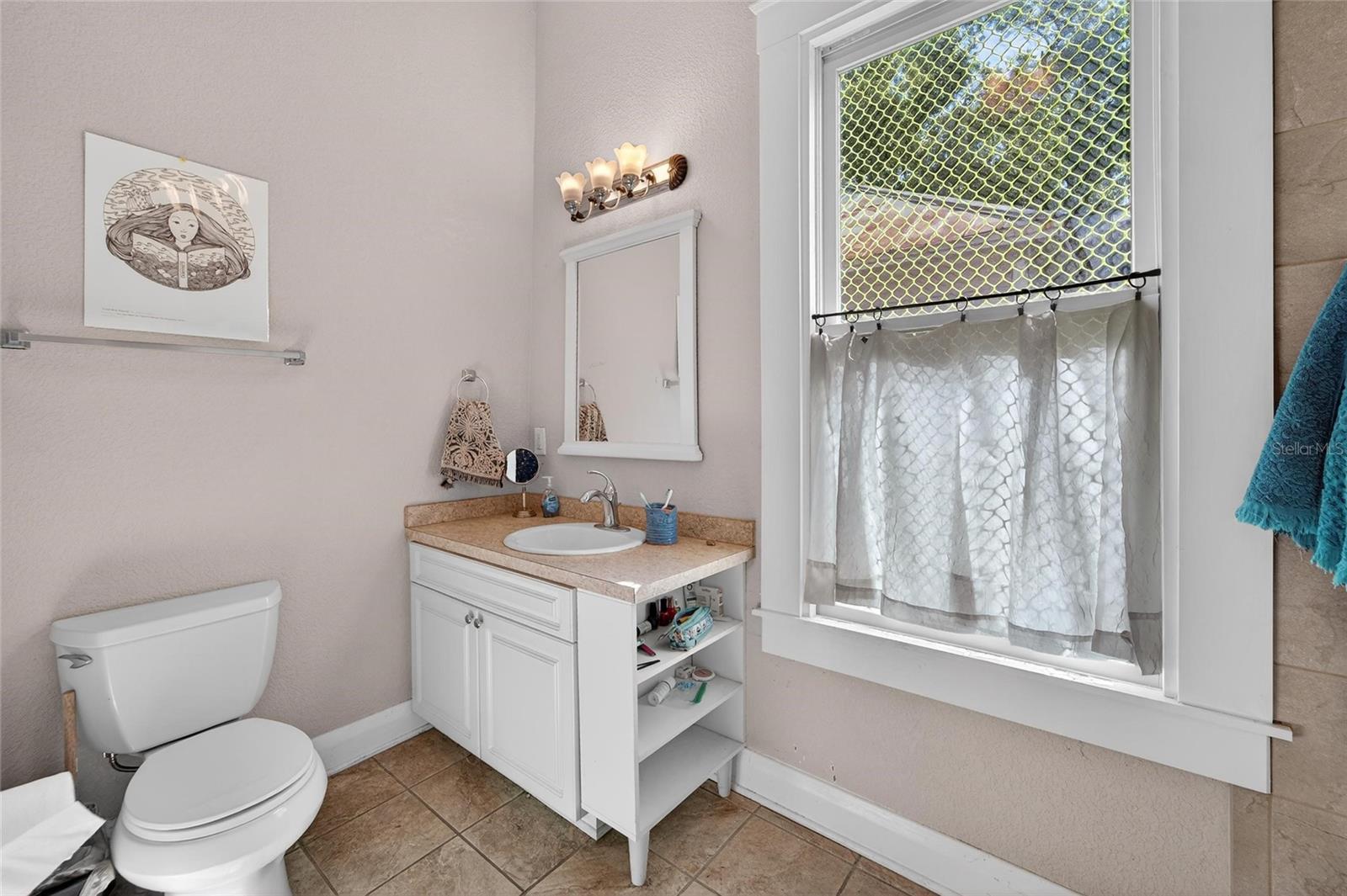 Image 11 of 73 For 2316 3rd Avenue