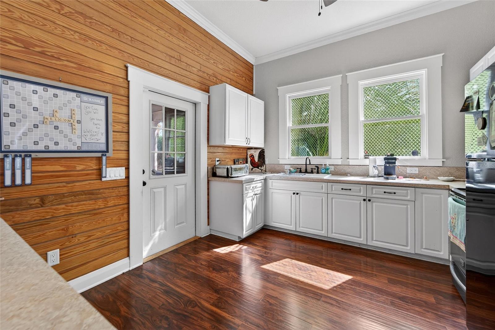 Image 27 of 73 For 2316 3rd Avenue