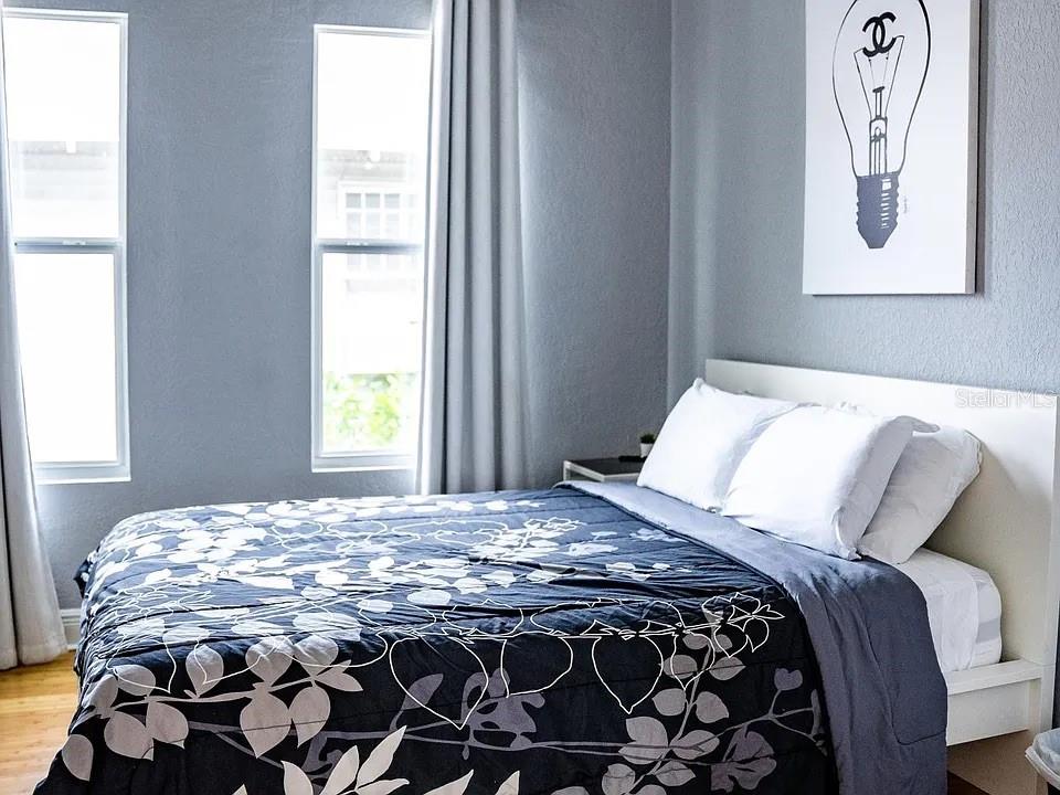 Image 8 of 10 For 2908 Sanchez Street