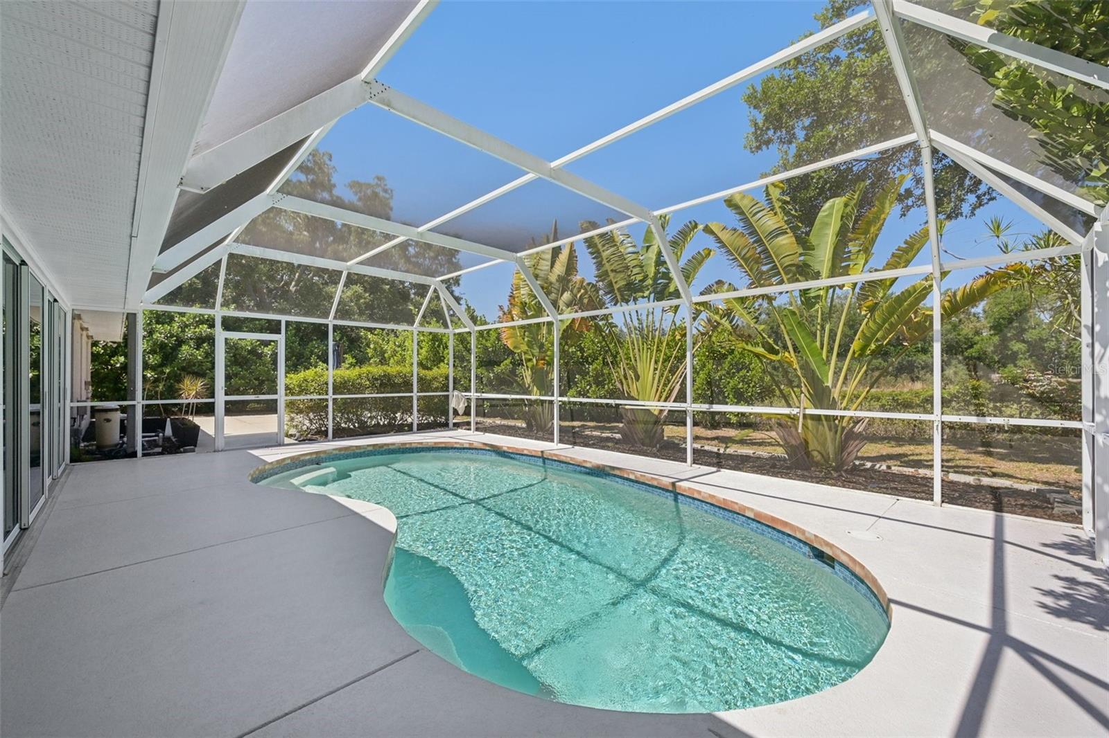 Image 24 of 35 For 5495 Cynthia Lane