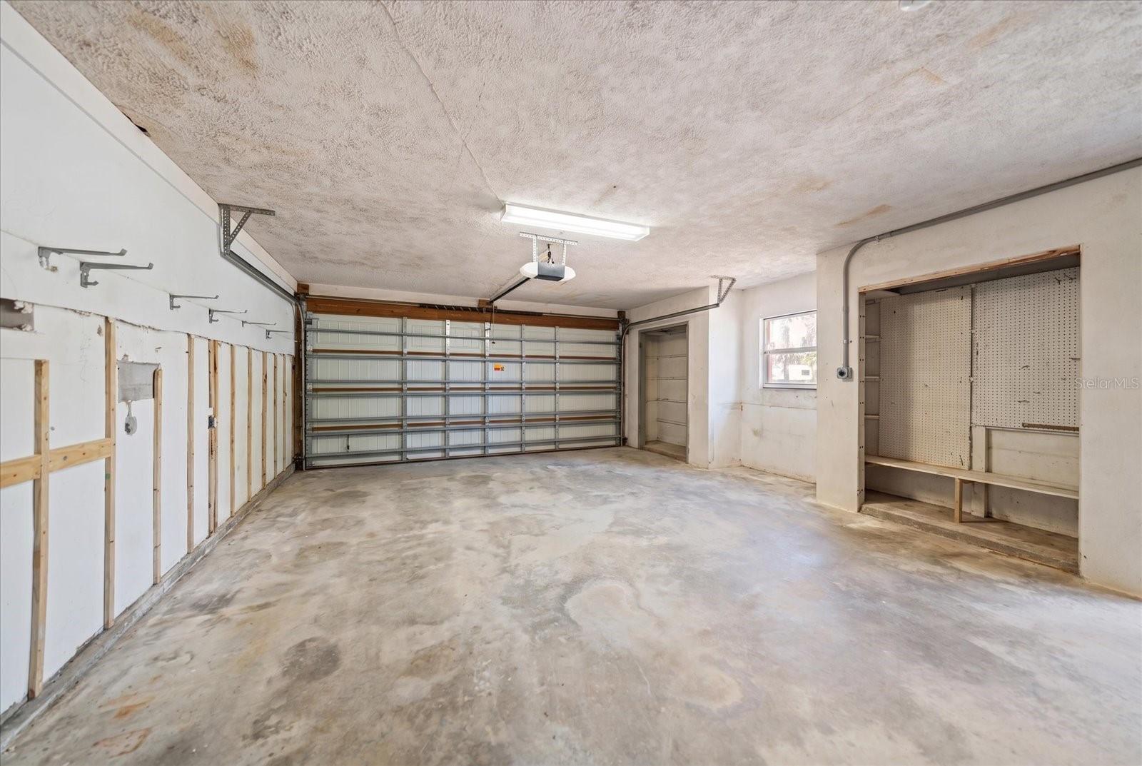 Image 23 of 45 For 630-650 79th Avenue