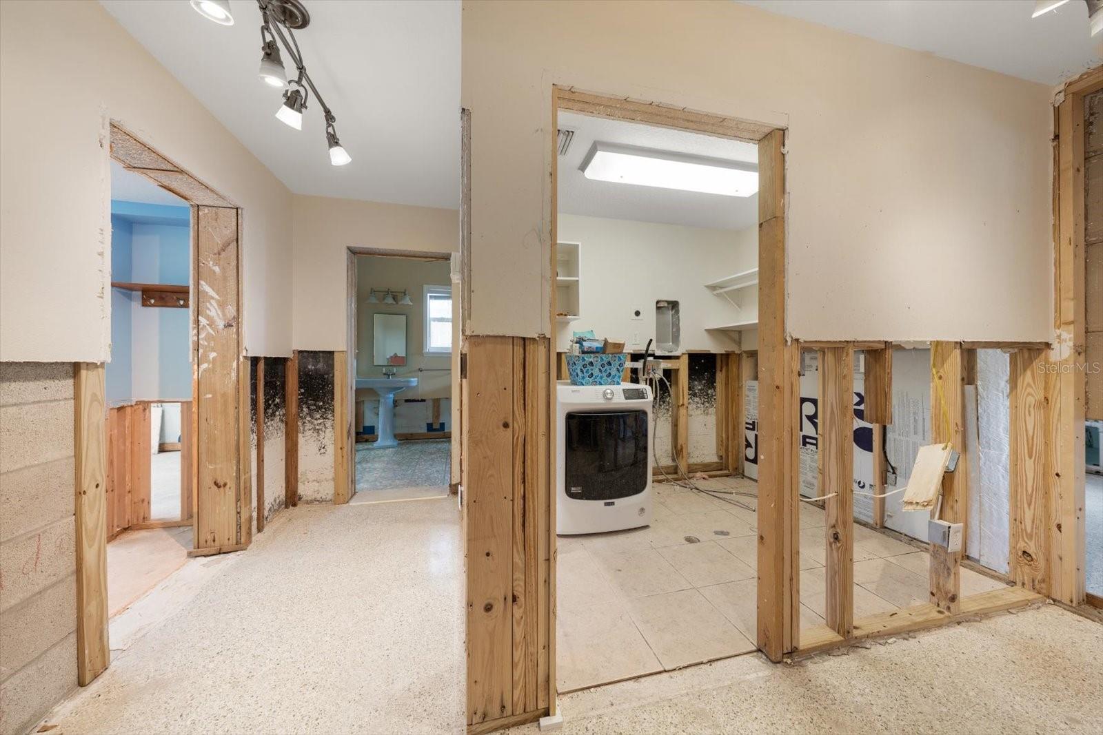 Image 34 of 45 For 630-650 79th Avenue