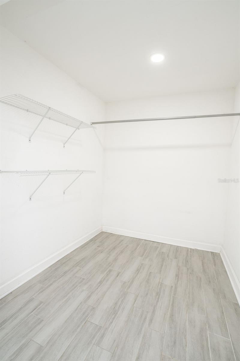 Image 11 of 27 For 1007 32nd Avenue 1-2