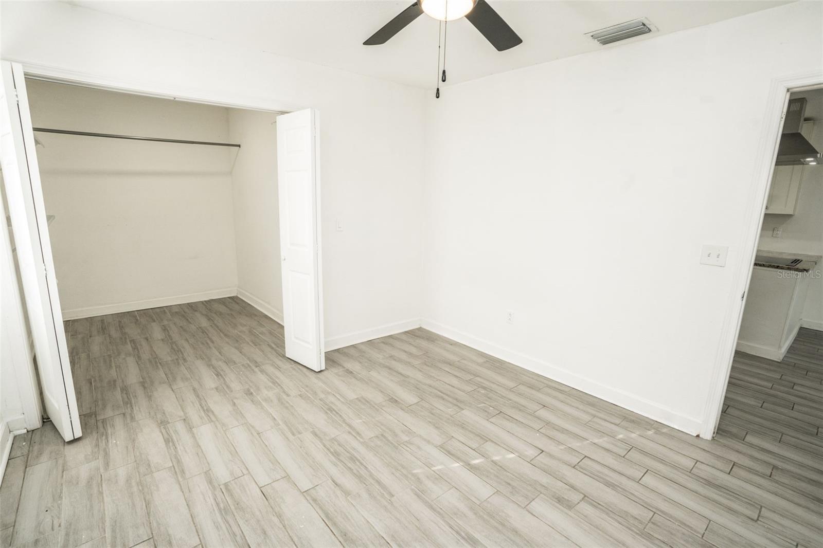 Image 15 of 27 For 1007 32nd Avenue 1-2