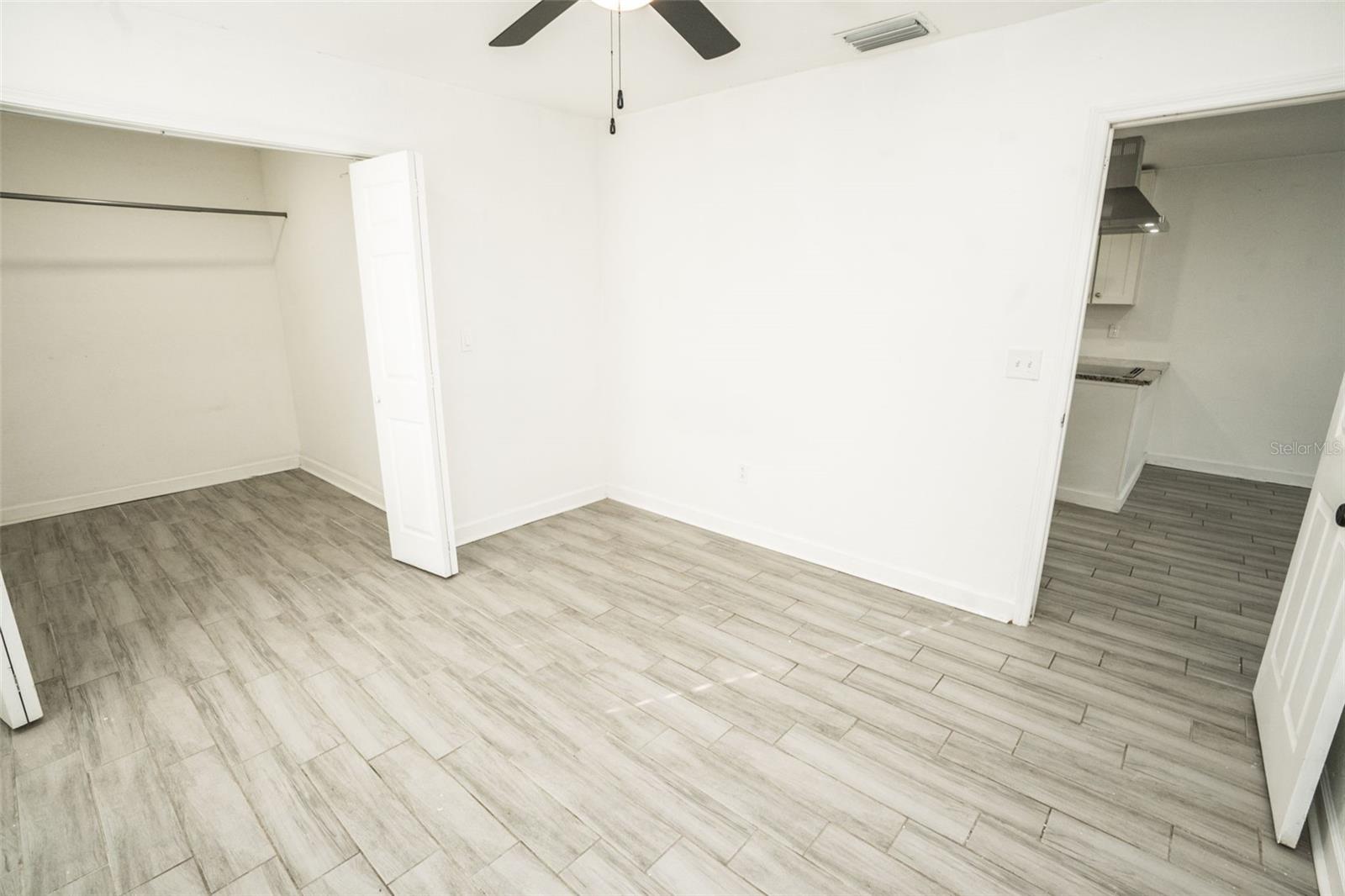 Image 22 of 27 For 1007 32nd Avenue 1-2