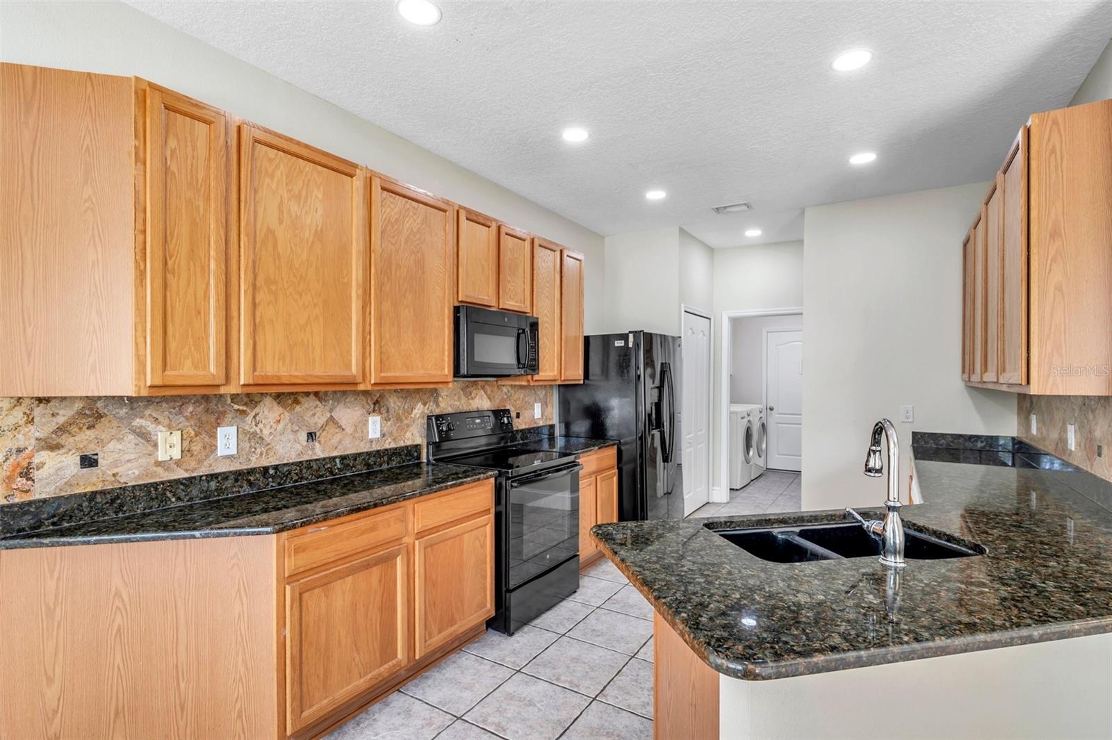 Image 39 of 42 For 1915 Fruitridge Street