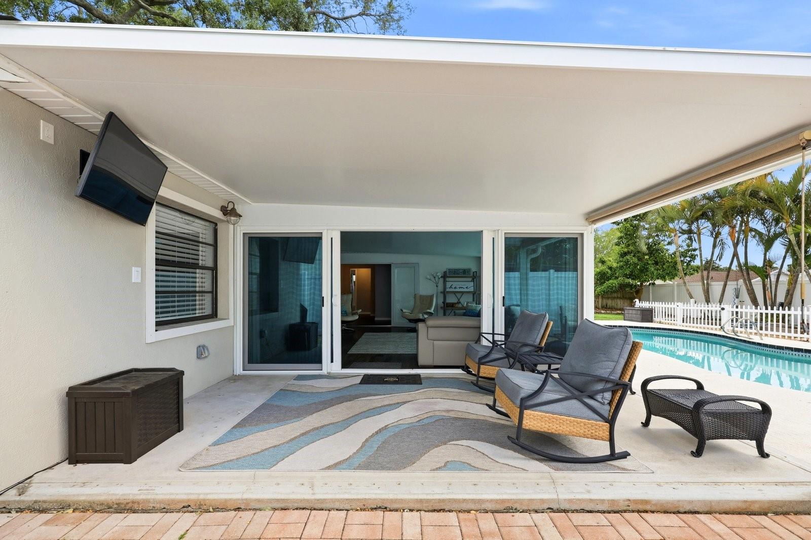 Image 45 of 51 For 221 Arbor Drive W