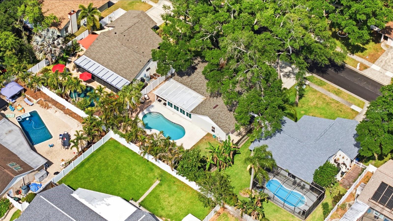 Image 50 of 51 For 221 Arbor Drive W