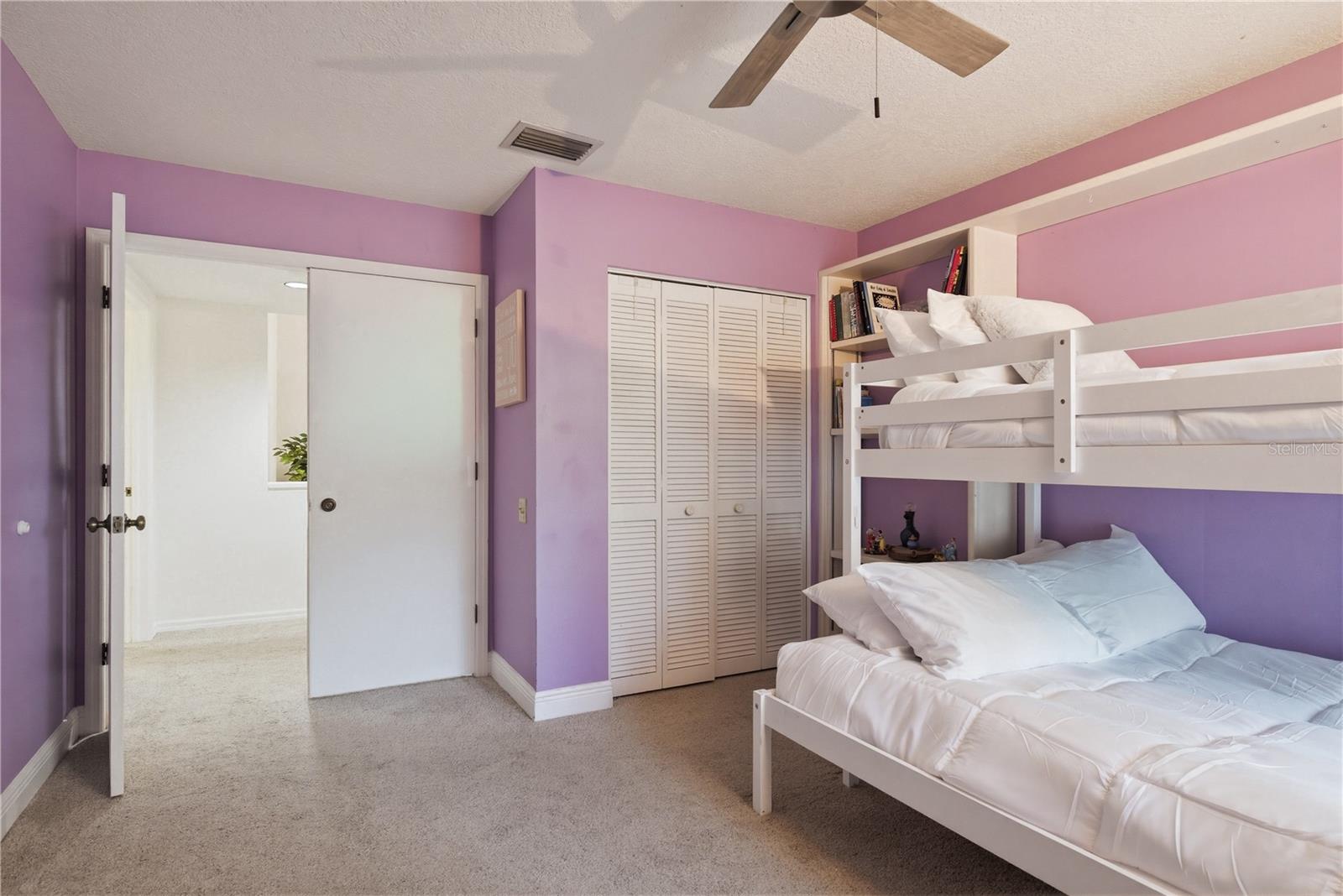 Image 23 of 54 For 791 Weathersfield Drive