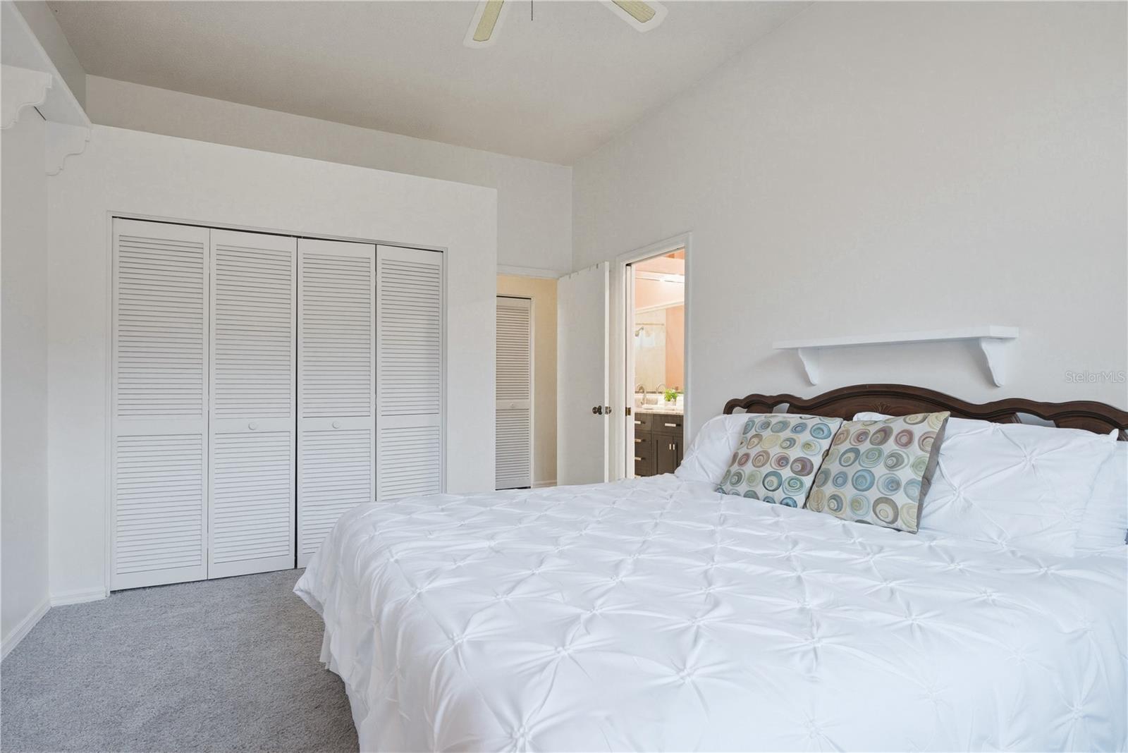 Image 27 of 54 For 791 Weathersfield Drive