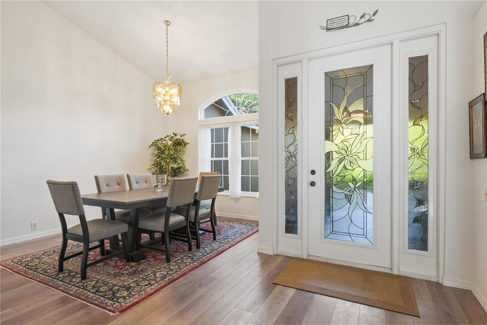 Image 6 of 54 For 791 Weathersfield Drive