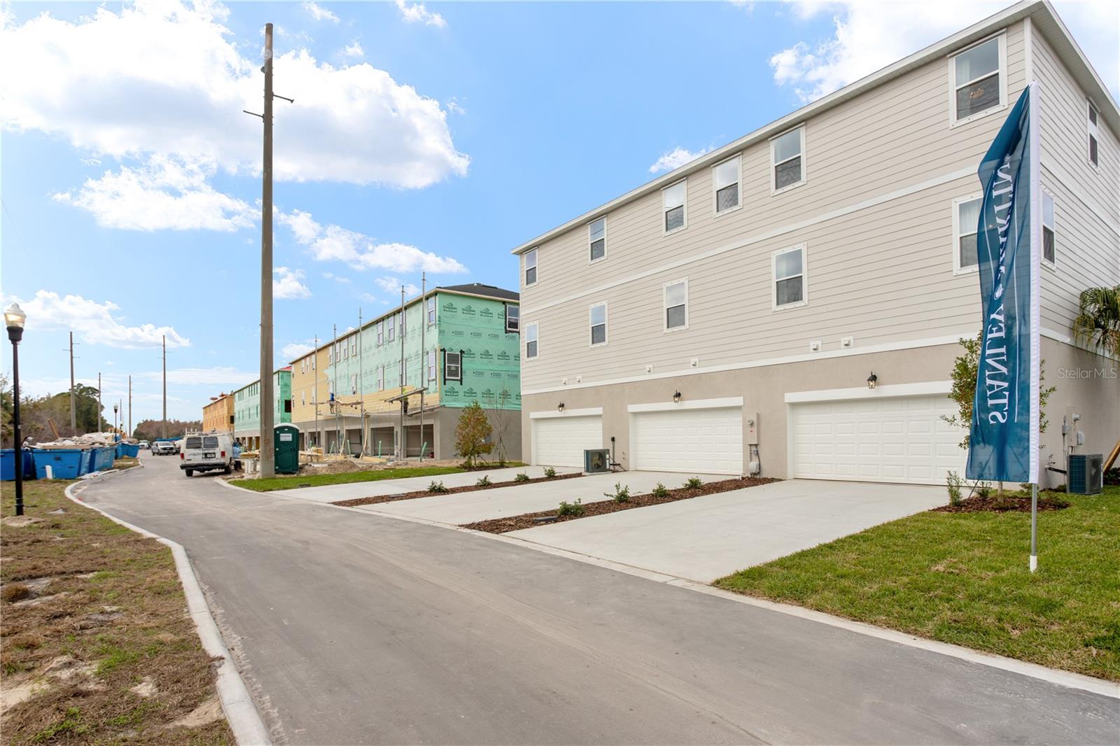 Image 42 of 52 For 9920 Tate Lane