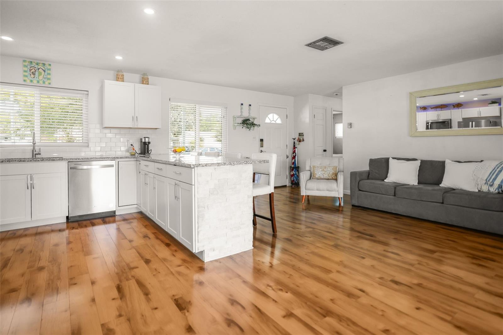 Image 13 of 58 For 1218 Lazy Lake Road E