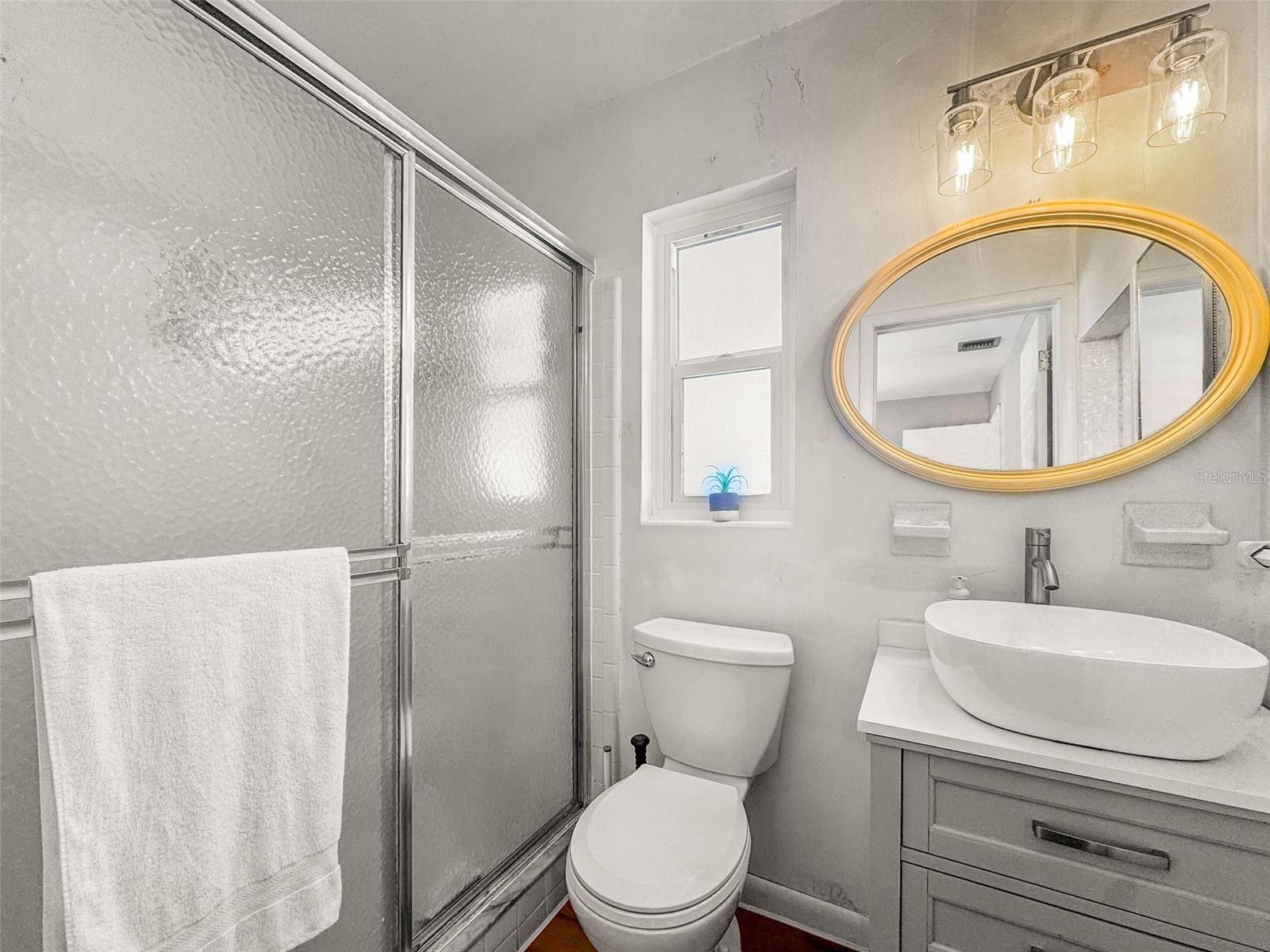 Image 16 of 58 For 1218 Lazy Lake Road E