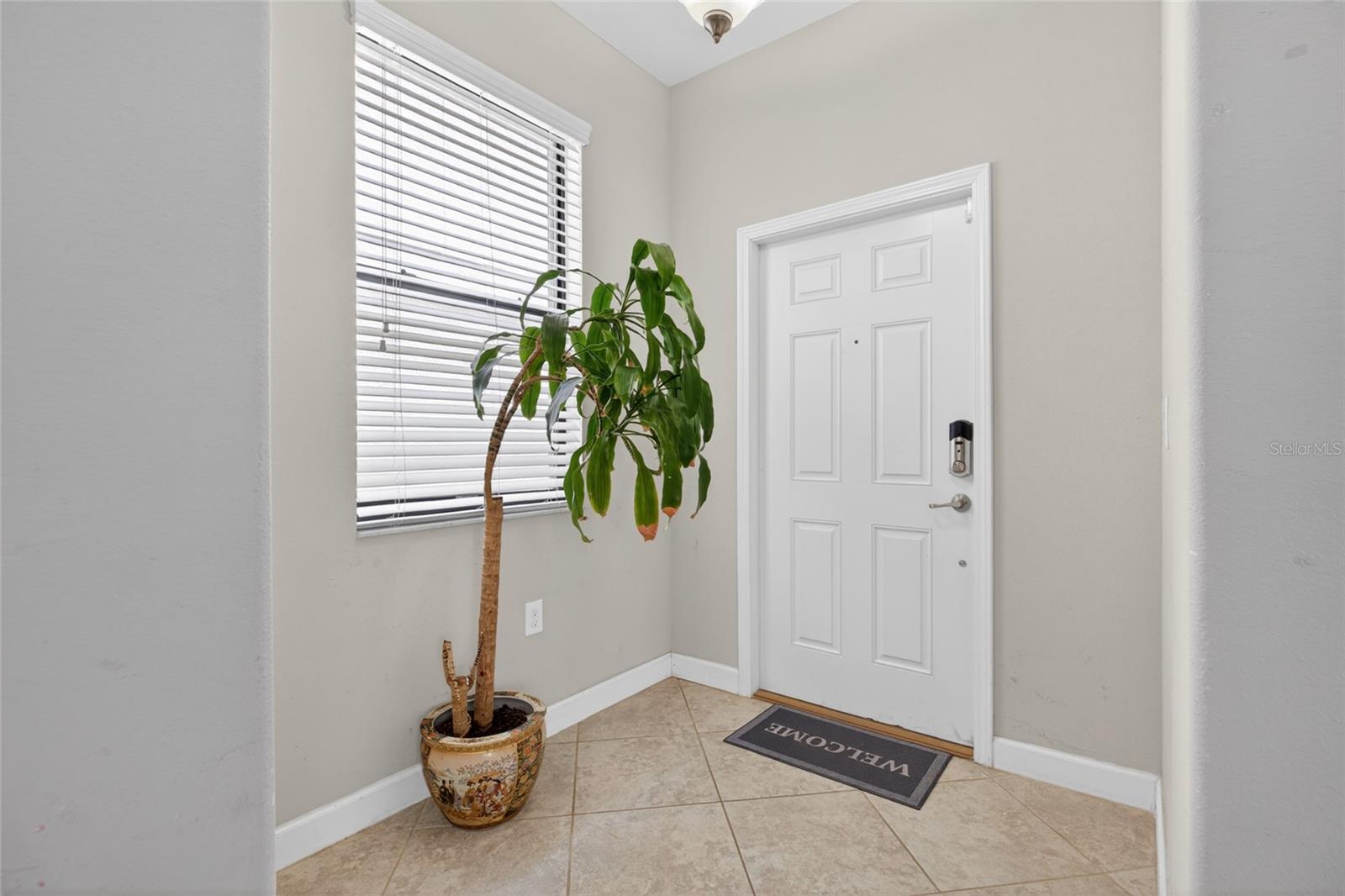 Image 11 of 60 For 28622 Tranquil Lake Circle