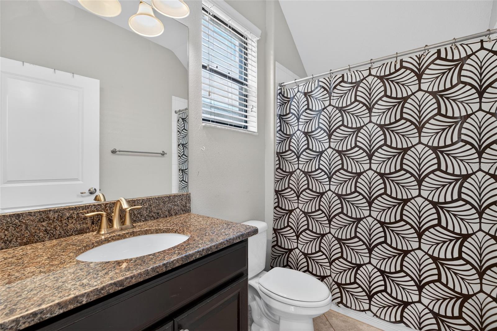 Image 24 of 60 For 28622 Tranquil Lake Circle