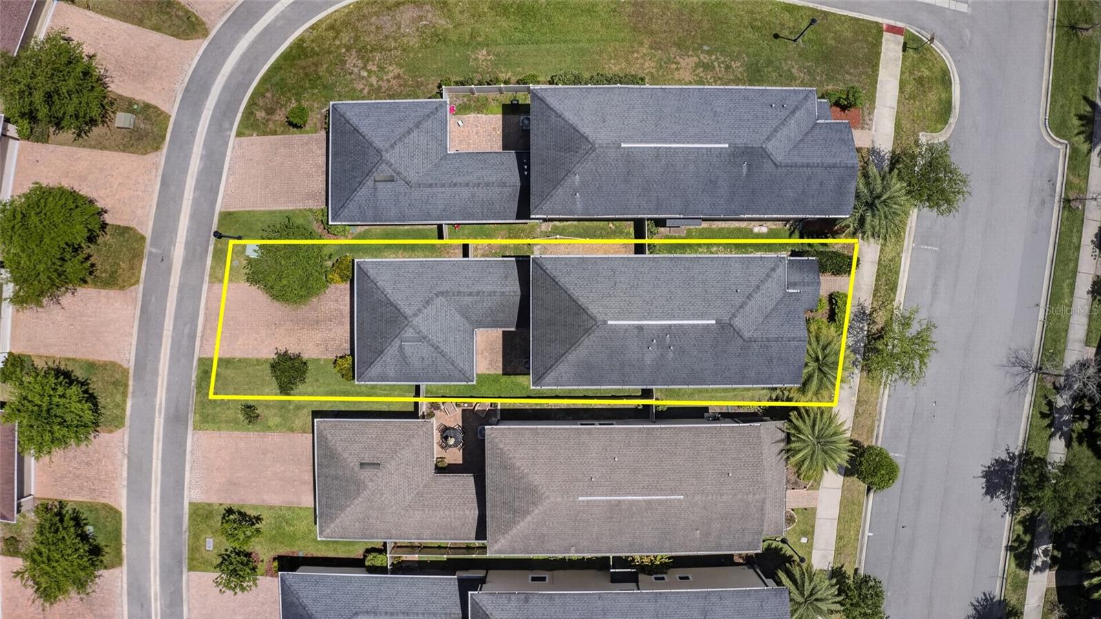 Image 4 of 60 For 28622 Tranquil Lake Circle