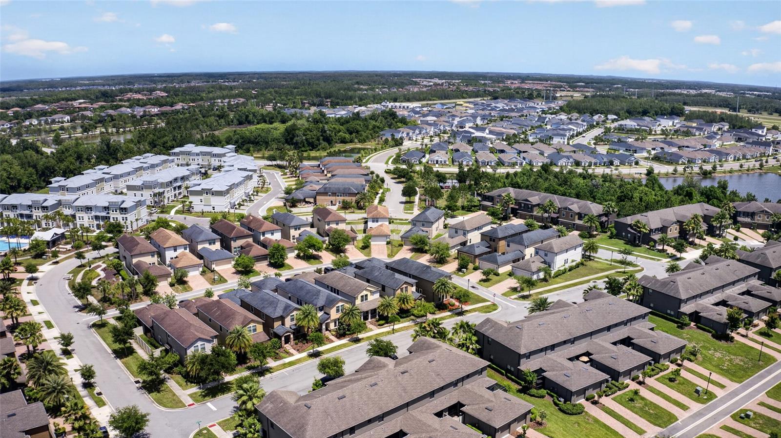 Image 51 of 60 For 28622 Tranquil Lake Circle