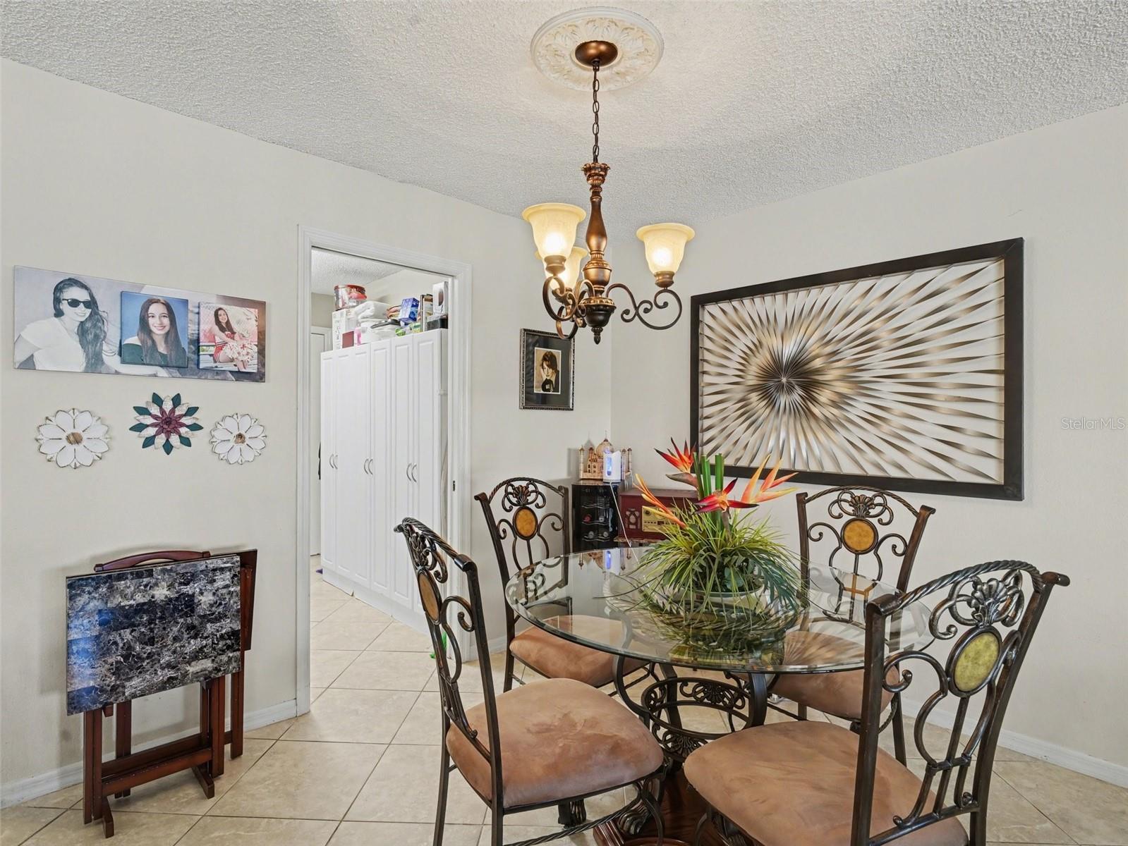 Image 18 of 53 For 612 Paget Drive