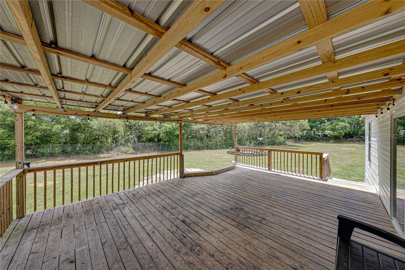 Image 42 of 57 For 38645 Henry Drive